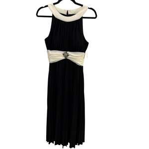 Dress Barn Sleeveless Black & White Cocktail Party Dress 6 Rhinestone Accent